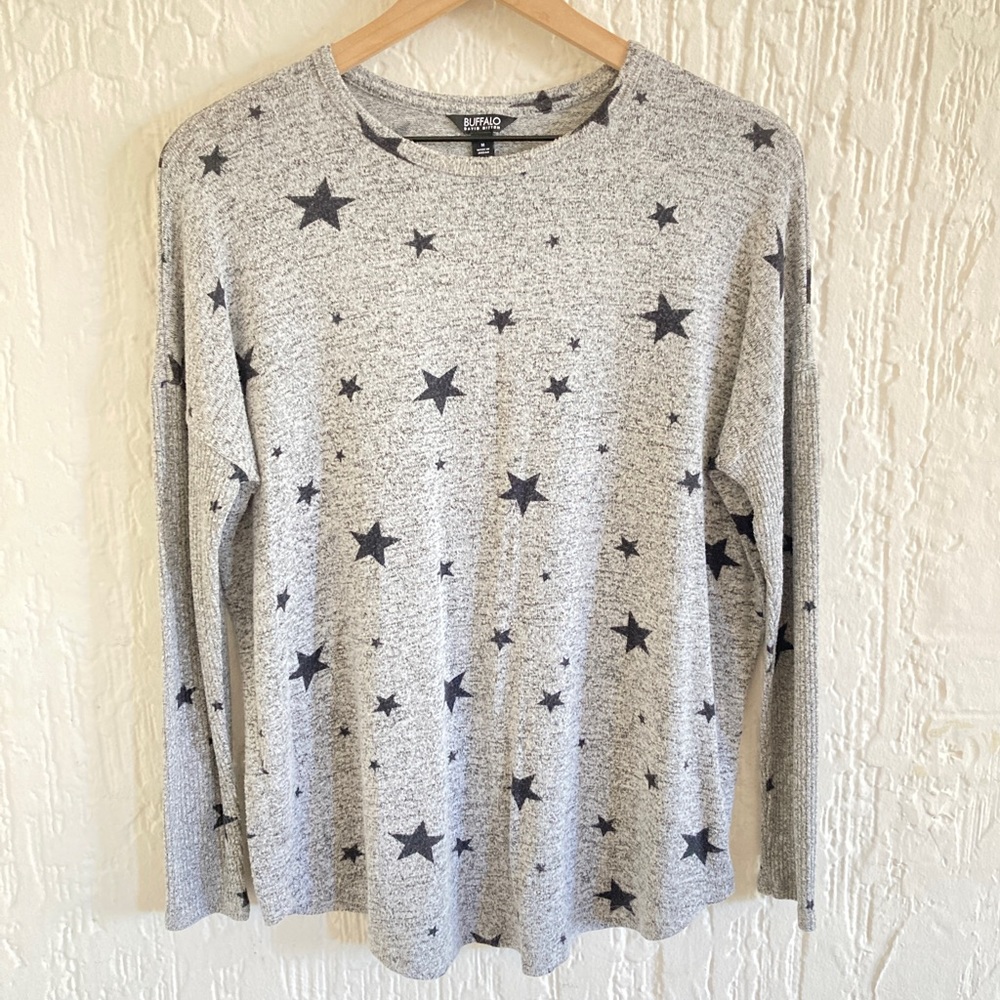 Buffalo David Bitton Gray and Black Star Print Sweater Shirt Size Medium